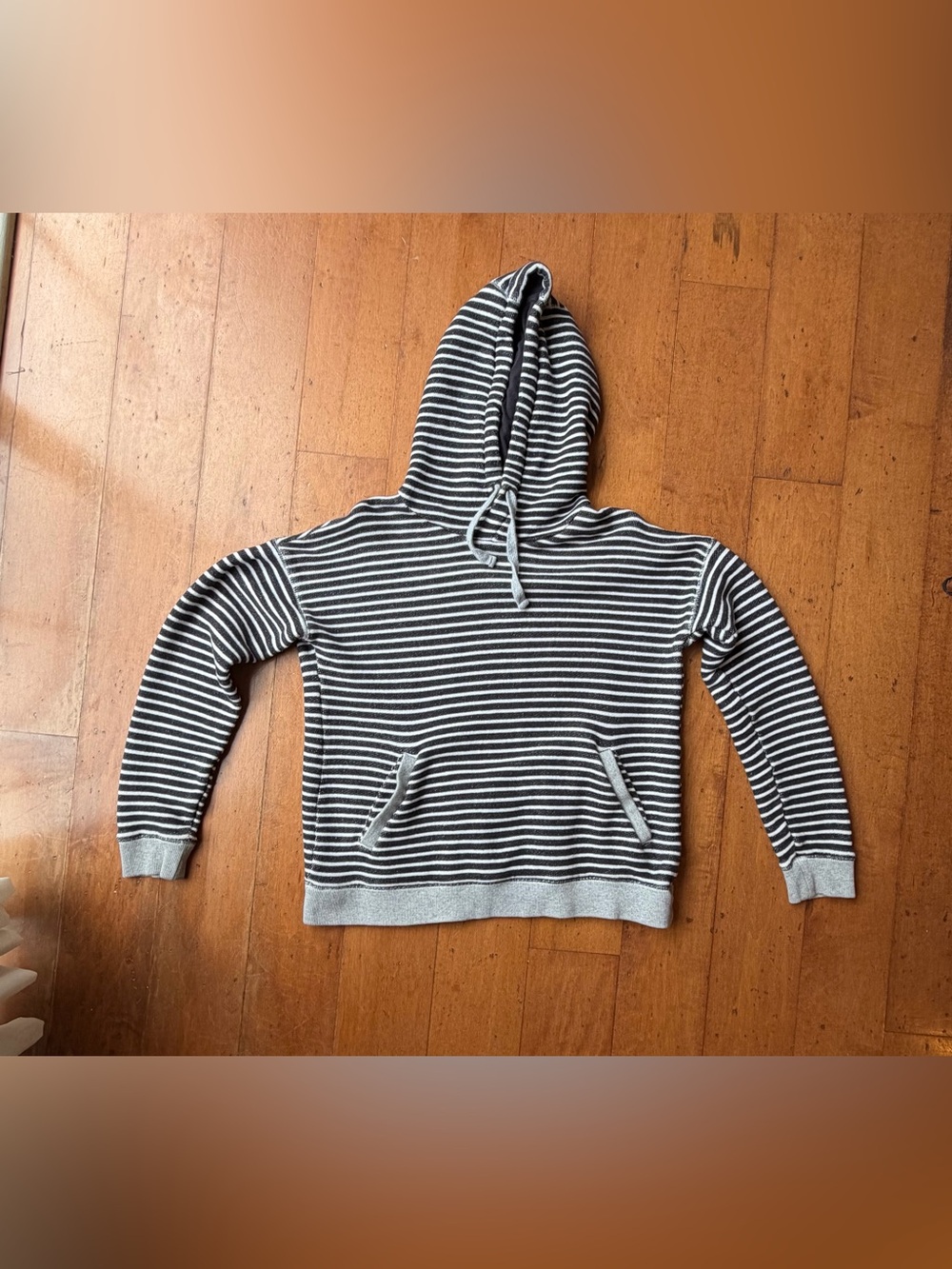 Roxy Women’s Black & Gray Striped Pullover Hoodie Sweatshirt